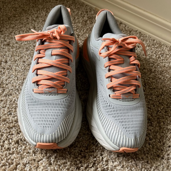 Hoka Shoes - Hoka Bondi 7 in Harbor Mist / Sharkskin